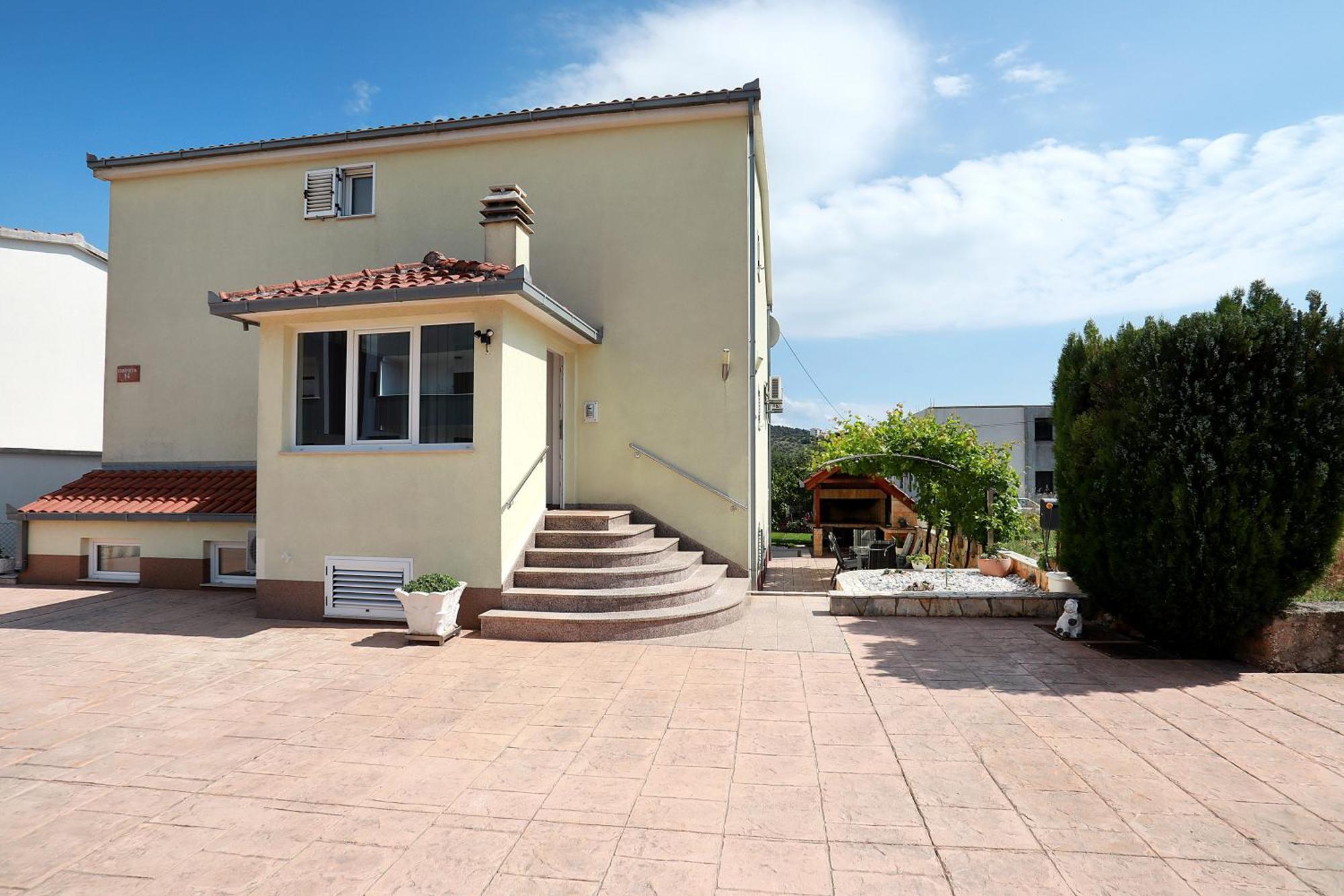 Nevistic Apartmani Trogir Exterior photo